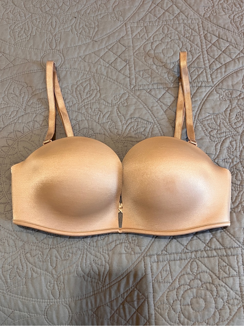 Victoria's Secret Bombshell Bra in Champagne